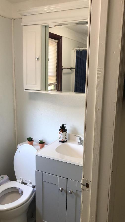 Cozy Room With Private Bathroom New York Buitenkant foto